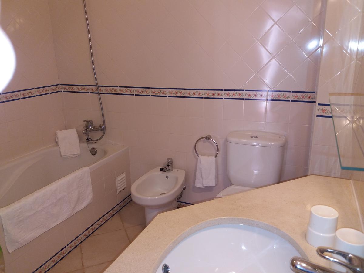 Apartamentos Colina Do Mar Downtown Albufeira Exterior photo